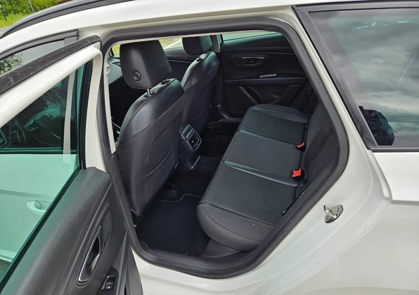 Seat Leon cena 43900 przebieg: 198000, rok produkcji 2014 z Ostrołęka małe 742